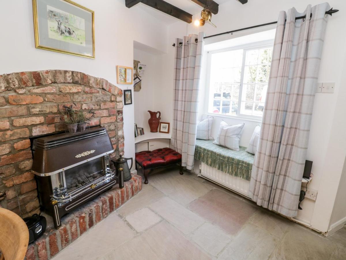 Crooked Cottage Kirkbymoorside Esterno foto